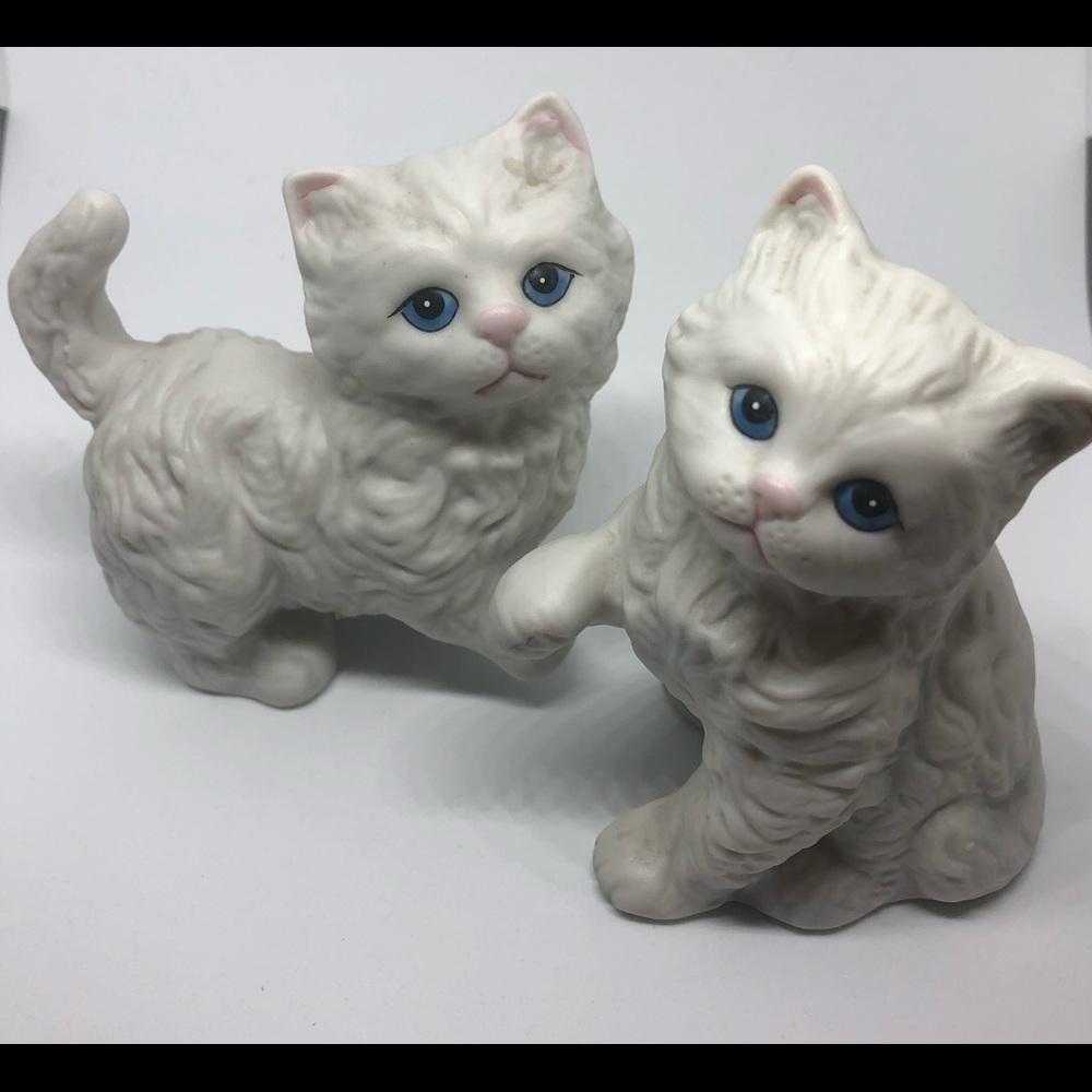 Homco Vintage Cat/ Kitten Figurines